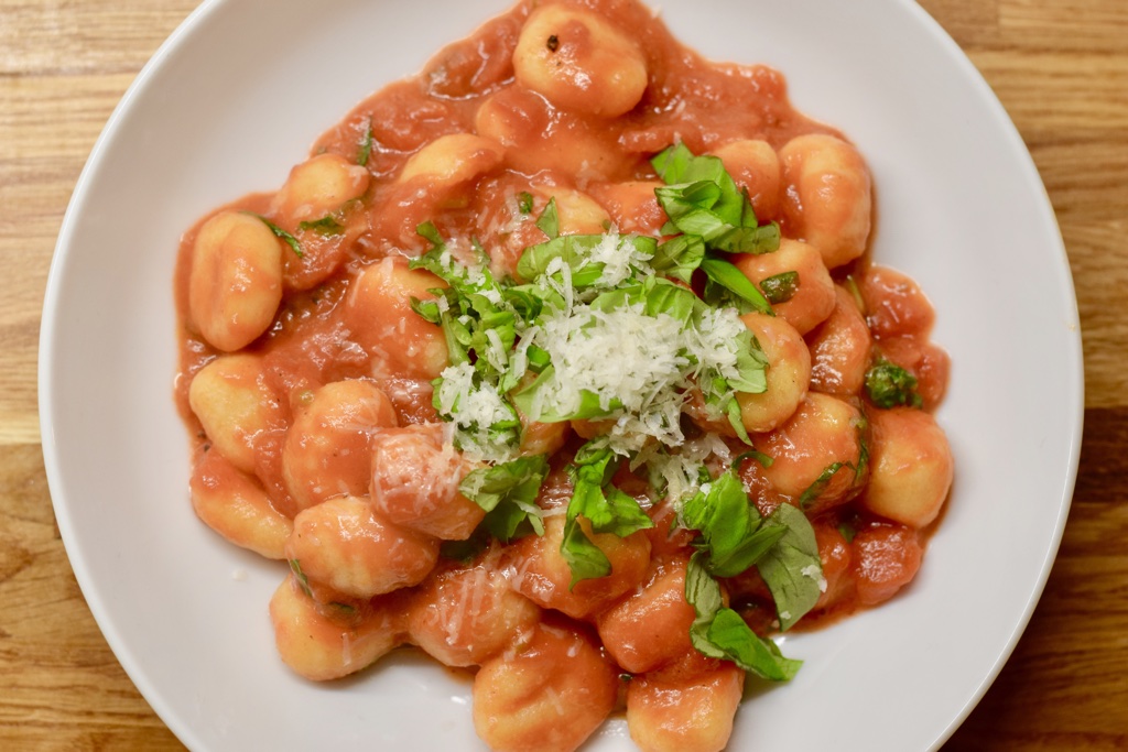 Gnocchi in Tomatensoße – Mit Pfeffer &amp; Liebe